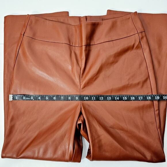 Blank NYC Women's Brown PU Leather High Rise Kick Flare Pants Size 31 NWT - Picture 9 of 12